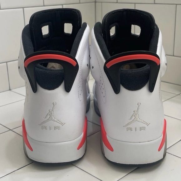 Nike Air Jordan 6 Retro White Infrared - Men's Size 10.5 - Picture 6 of 7